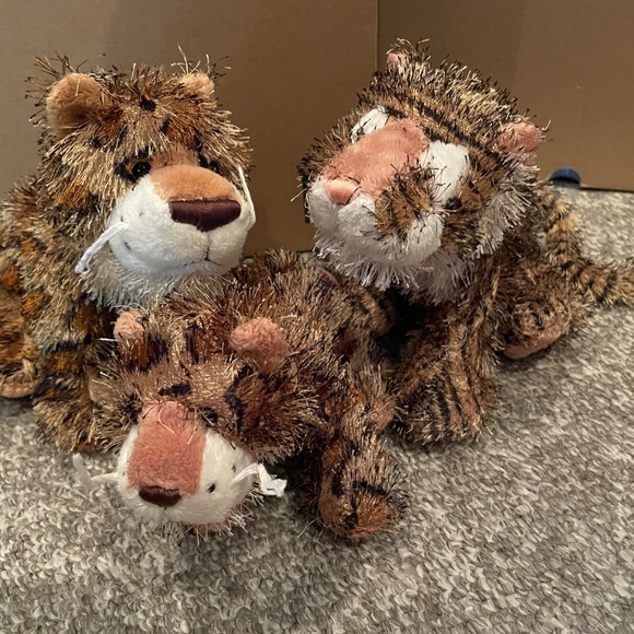 Webkinz Wild Cat Lot - Picture 3 of 4